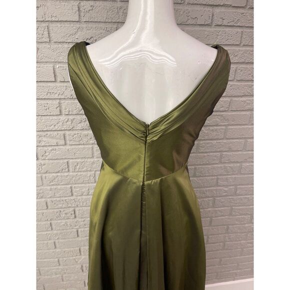 Vineyard Collection Women Iridescent Green A-Line Formal Dress Size 4 - Picture 3 of 12